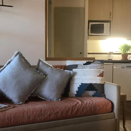Apartment Rez De Jardin, Cap Esterel. *